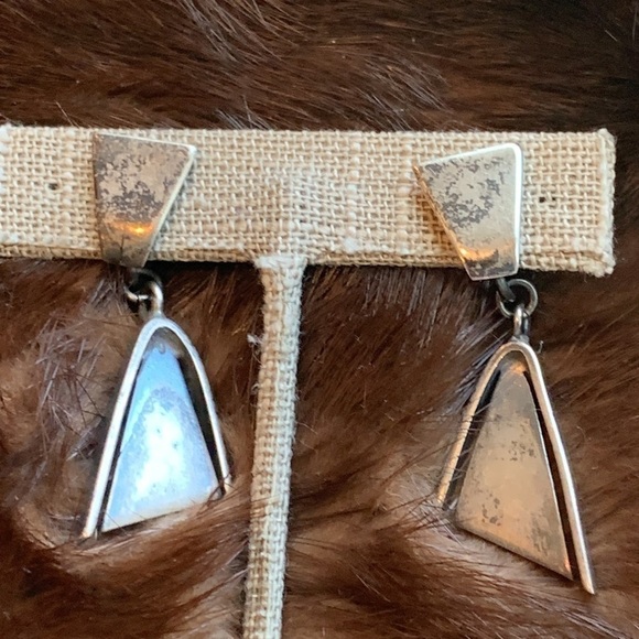 Maxwell Chayat Vintage Sterling Silver Screwback Modernist Earrings - Picture 3 of 13